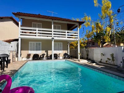 Casa, 4 quartos, 153 m² - Foto 1