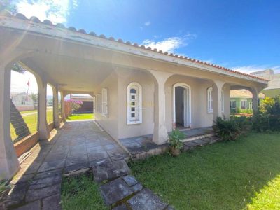 Casa, 4 quartos, 208 m² - Foto 1