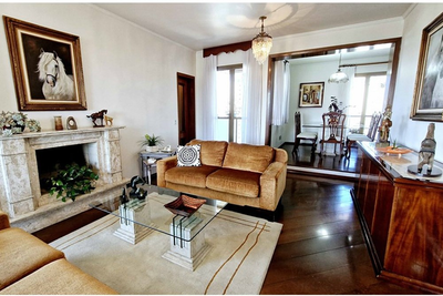 Apartamento, 3 quartos, 216 m² - Foto 1