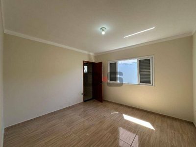 Casa, 3 quartos, 130 m² - Foto 2