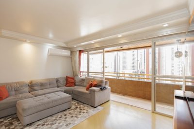 Apartamento, 3 quartos, 136 m² - Foto 2