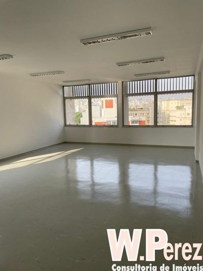 Loja-Salão, 555 m² - Foto 1
