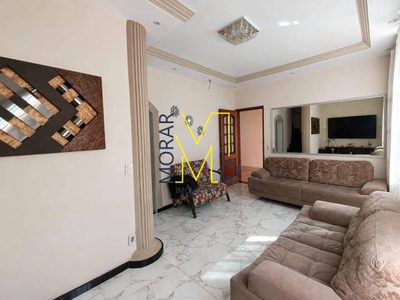 Casa, 5 quartos, 179 m² - Foto 2