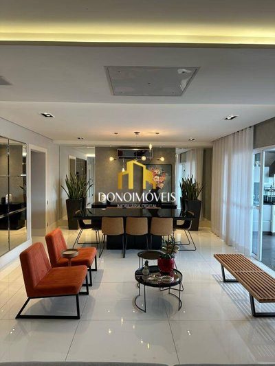 Apartamento, 3 quartos, 242 m² - Foto 1
