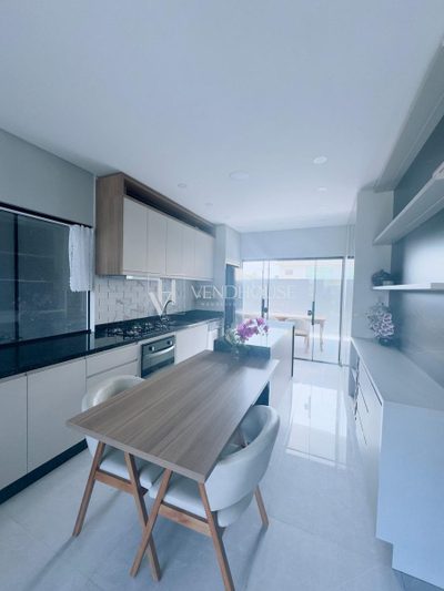 Casa, 3 quartos, 150 m² - Foto 3