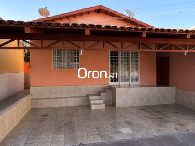 Casa, 4 quartos, 184 m² - Foto 1