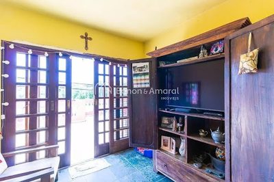 Casa, 4 quartos, 214 m² - Foto 1
