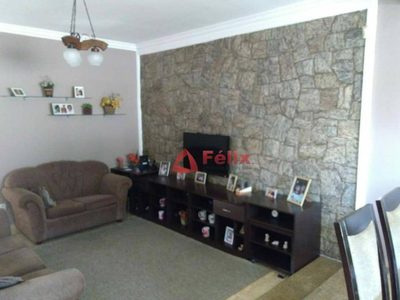 Sobrado, 3 quartos, 237 m² - Foto 2