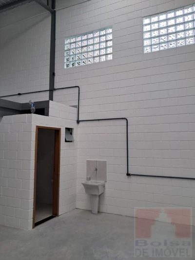 Depósito-Galpão, 205 m² - Foto 2
