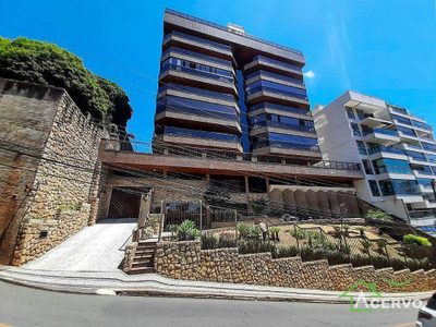 Cobertura, 3 quartos, 520 m² - Foto 1