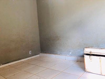 Casa, 2 quartos, 200 m² - Foto 4