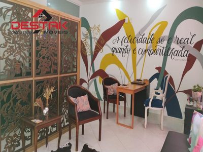 Prédio Inteiro, 300 m² - Foto 1