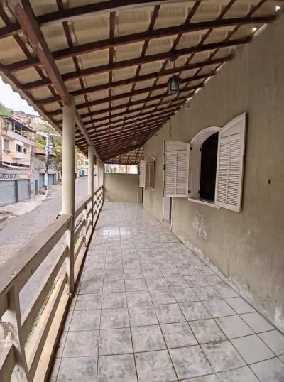 Casa, 5 quartos, 303 m² - Foto 1