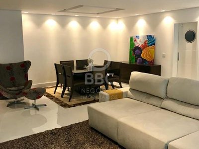 Apartamento, 3 quartos, 234 m² - Foto 2