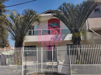 Sobrado, 3 quartos, 327 m² - Foto 1