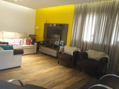 Sobrado, 3 quartos, 312 m² - Foto 1