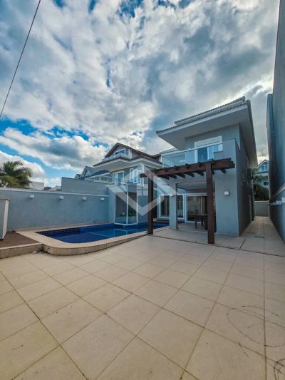 Casa, 5 quartos, 253 m² - Foto 4