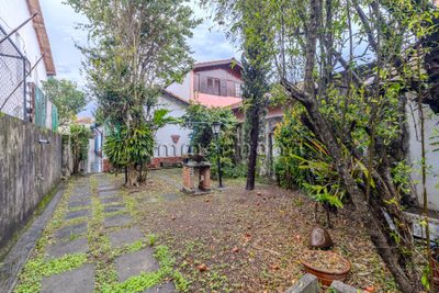 Casa, 3 quartos, 338 m² - Foto 1
