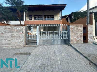 Sobrado, 3 quartos, 186 m² - Foto 1