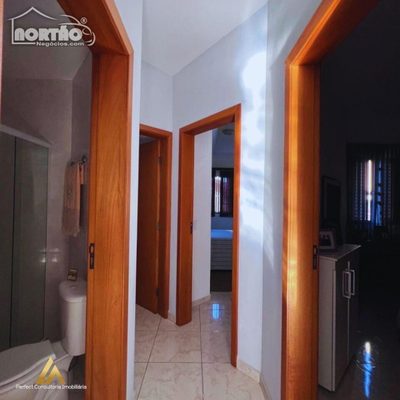 Casa, 4 quartos, 109 m² - Foto 4