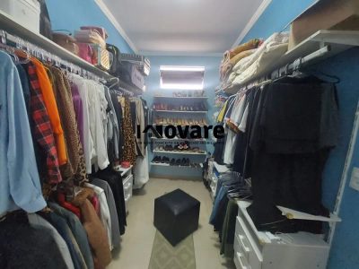 Casa, 3 quartos, 211 m² - Foto 4