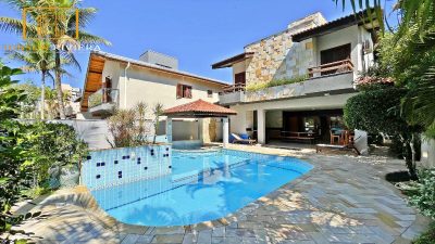 Casa, 6 quartos, 296 m² - Foto 1