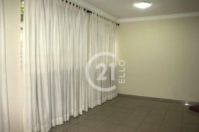 Casa, 3 quartos, 250 m² - Foto 2