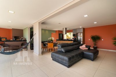 Casa, 3 quartos, 280 m² - Foto 2