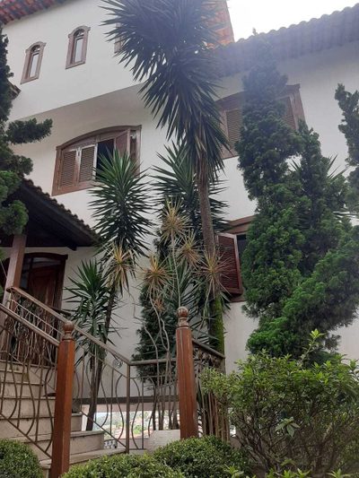 Casa, 5 quartos, 665 m² - Foto 1