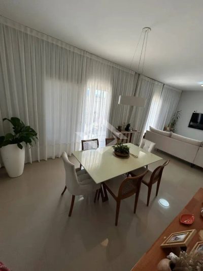 Casa, 2 quartos, 375 m² - Foto 2