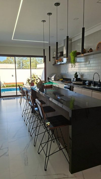 Sobrado, 3 quartos, 151 m² - Foto 1