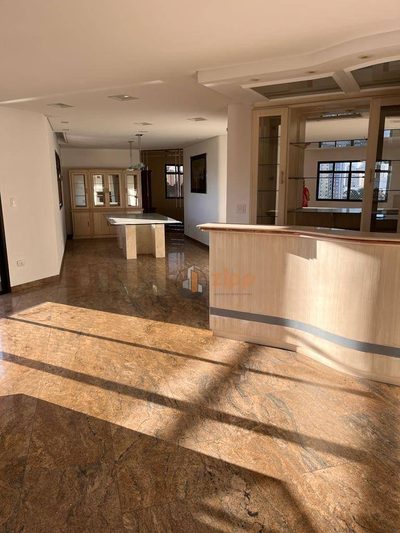 Apartamento, 3 quartos, 260 m² - Foto 4