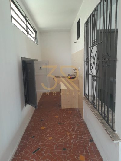 Casa, 4 quartos, 206 m² - Foto 2