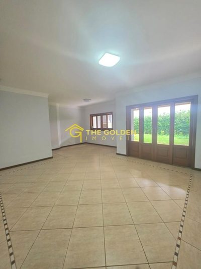 Casa, 3 quartos, 250 m² - Foto 2