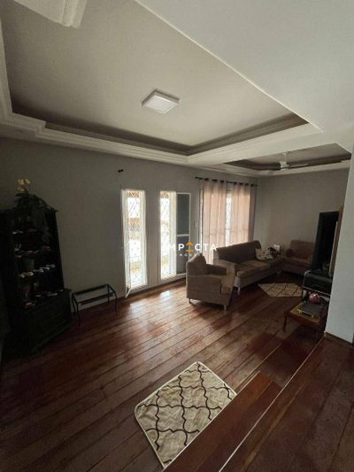 Casa, 4 quartos, 245 m² - Foto 3