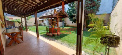 Casa, 3 quartos, 230 m² - Foto 1