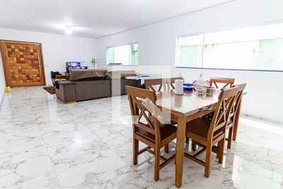 Casa, 5 quartos, 299 m² - Foto 4