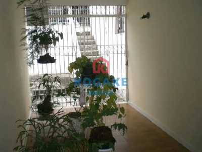 Casa, 3 quartos, 194 m² - Foto 1