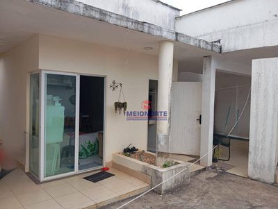 Casa, 3 quartos, 200 m² - Foto 1