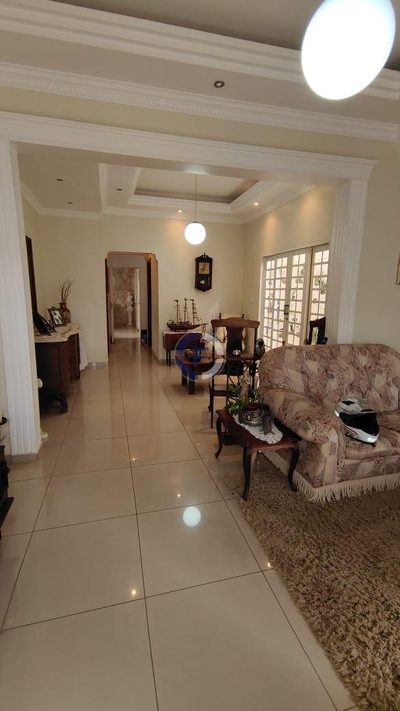 Sobrado, 2 quartos, 375 m² - Foto 2
