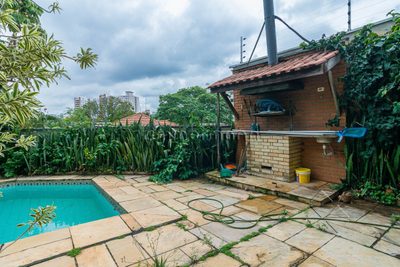 Casa, 4 quartos, 382 m² - Foto 2