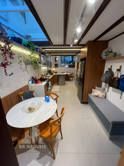 Casa, 3 quartos, 176 m² - Foto 2