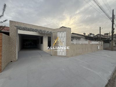 Casa, 3 quartos, 162 m² - Foto 2