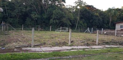 Terreno, 301 m² - Foto 1