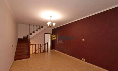 Sobrado, 3 quartos, 221 m² - Foto 1