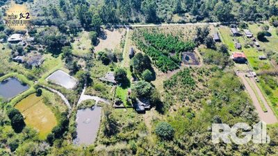 Sítio, 2 quartos, 4 hectares - Foto 1