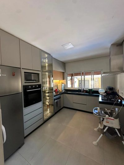 Casa, 2 quartos, 181 m² - Foto 4