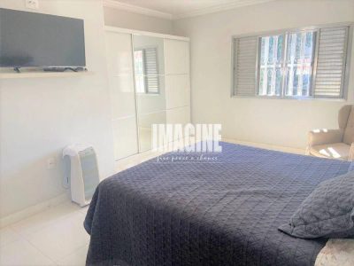 Sobrado, 6 quartos, 300 m² - Foto 2