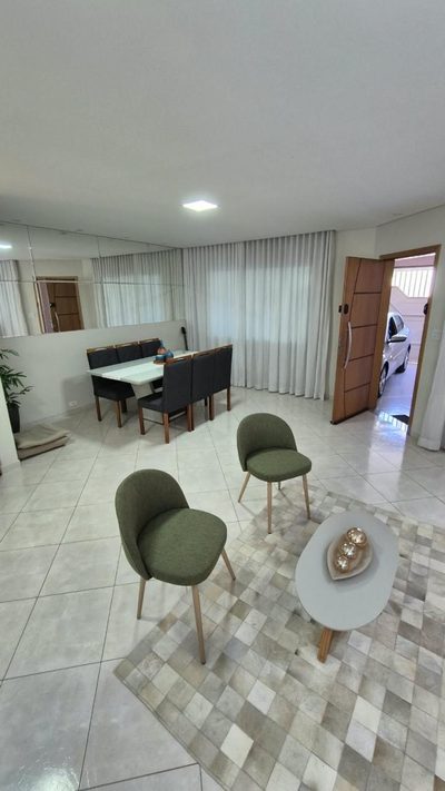 Casa, 3 quartos, 218 m² - Foto 3