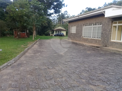 Casa, 4 quartos, 252 m² - Foto 1